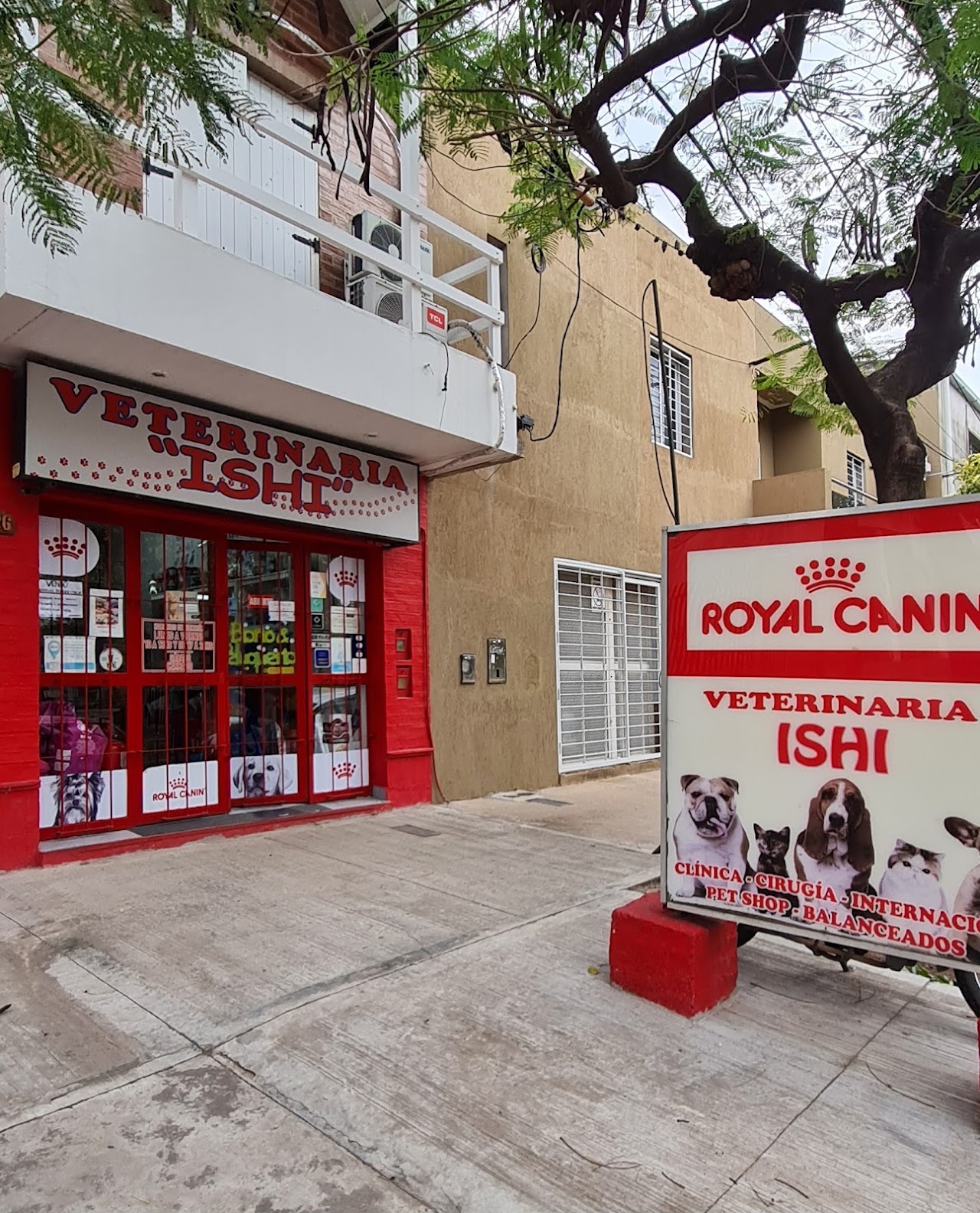 Fachada de Veterinaria Ishi en Resistencia
